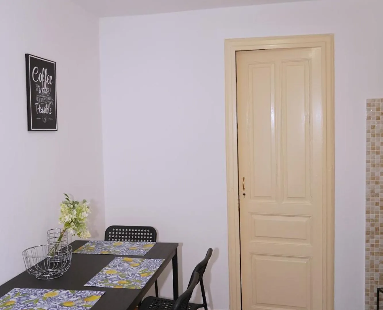 Apartment With Terrace In The City Centre Of Zafferana Etnea